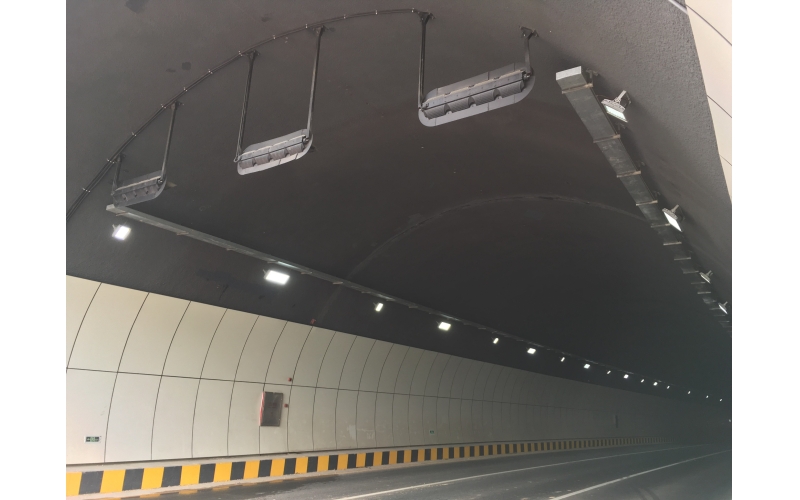 深圳观澜石陂山隧道